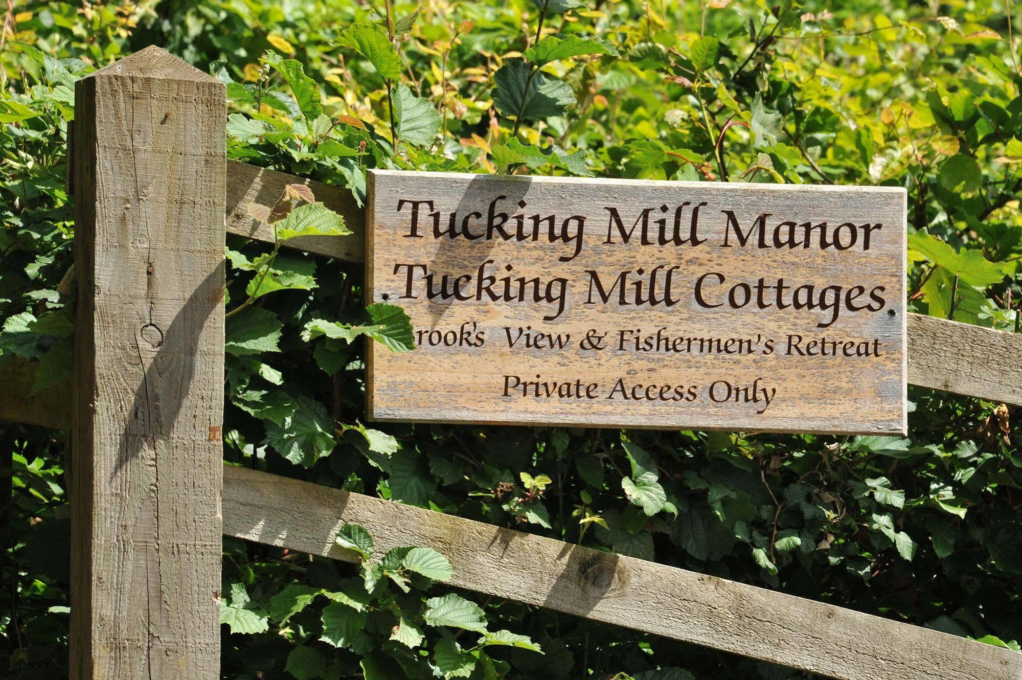 Appartamento Tucking Mill View- Self Catering Bath Esterno foto