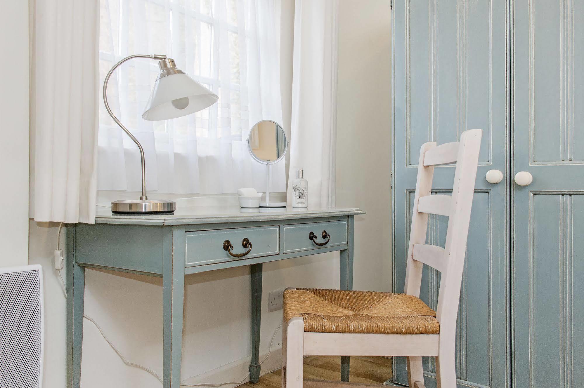 Appartamento Tucking Mill View- Self Catering Bath Esterno foto