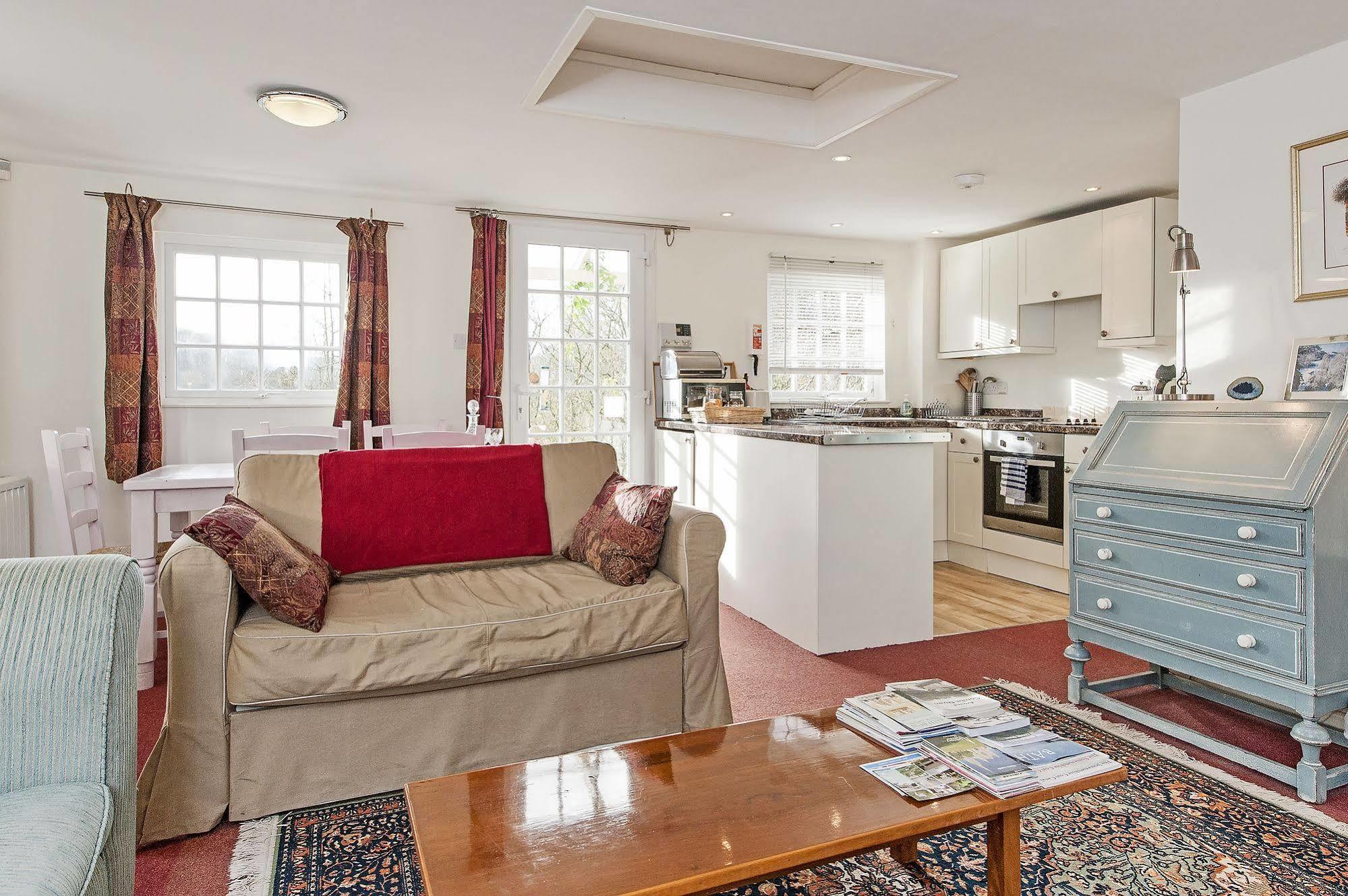 Appartamento Tucking Mill View- Self Catering Bath Esterno foto