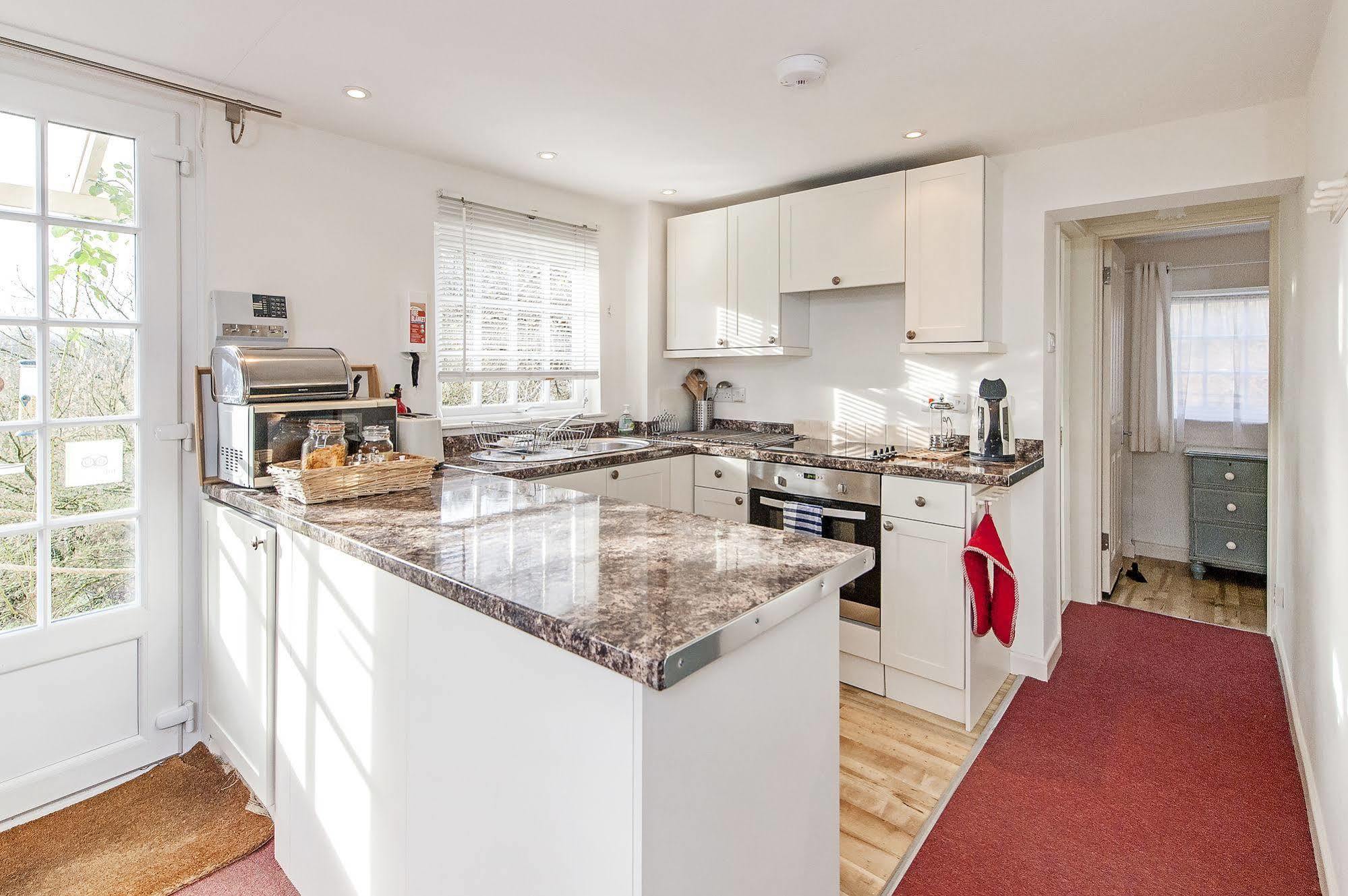 Appartamento Tucking Mill View- Self Catering Bath Esterno foto