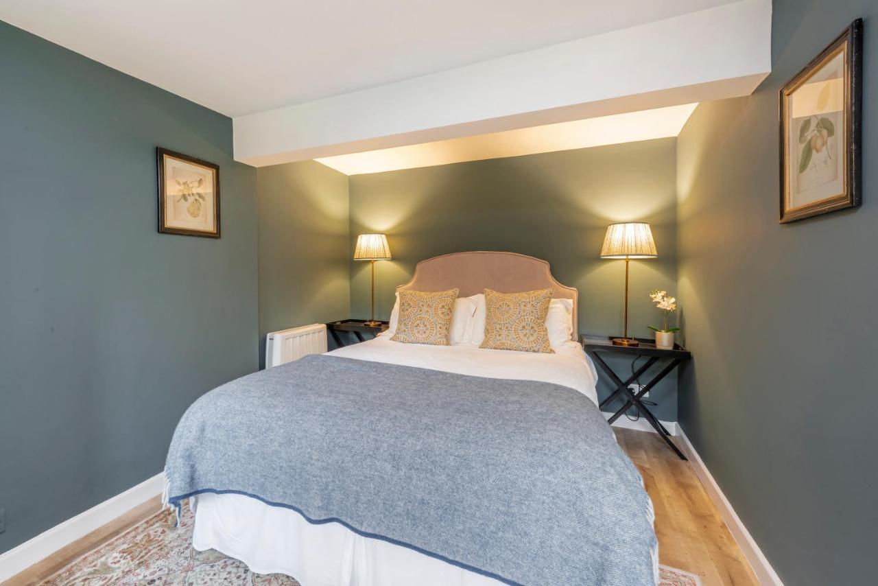 Appartamento Tucking Mill View- Self Catering Bath Esterno foto
