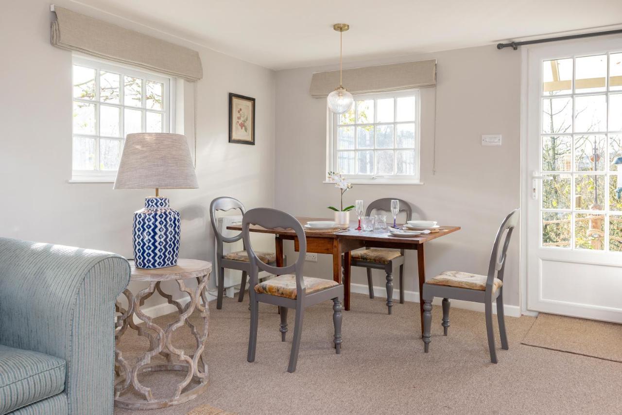 Appartamento Tucking Mill View- Self Catering Bath Esterno foto